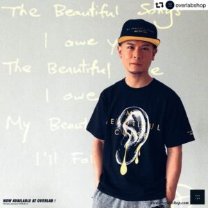 Justin Lo Instagram - #repost @overlabshop
・・・
【側田 My Beautiful Curse 演唱會2019】

側田將於14/6 - 15/6日再次登陸紅館舉行演唱會，今次以美麗的詛咒為主題, 聯同OVERLAB設計一系列包括有TEE、CAP帽、拖鞋和口罩等演唱會紀念品，今天正式於OVERLAB 旗艦店率先發售, 數量有限，售完即止！

側田嘅樂迷們萬勿錯過🎼
.
發售地點 : OVERLAB 旗艦店
油麻地562彌敦道
.
#repost @overlabshop
・・・
【Justin My Beautiful Curse 演唱會2019】
.
Justin X OVERLAB - My Beautiful Curse Concert Merchandise

Merchandise now available at OVERLAB Flagship Store 562 Nathan Road
Come through and show your support!🎵
.
Official hashtag: #overlabshop #側田演唱會2019 #MyBeautifulCurse
Official Instagram: @overlabshop @justin.looo @teenfanmilyofficial