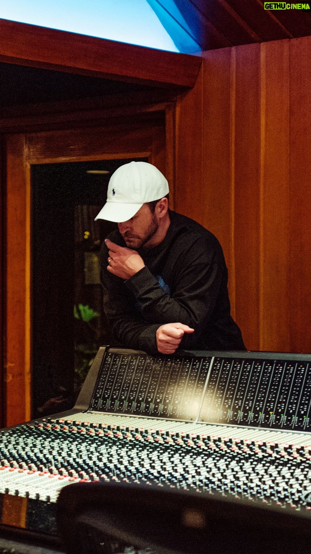 Justin Timberlake Instagram - DROWN 2/23
