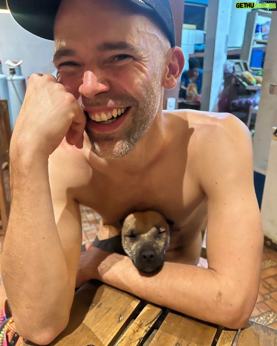 Justin Vivian Bond Instagram - Saturday! I may never leave.