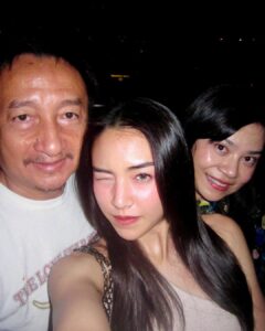 Juthapich Indrajundra Instagram - Happy Birthday Mommy @jane_jamie_gina 🥳🫶🏻💕 You know I love you😘❤️