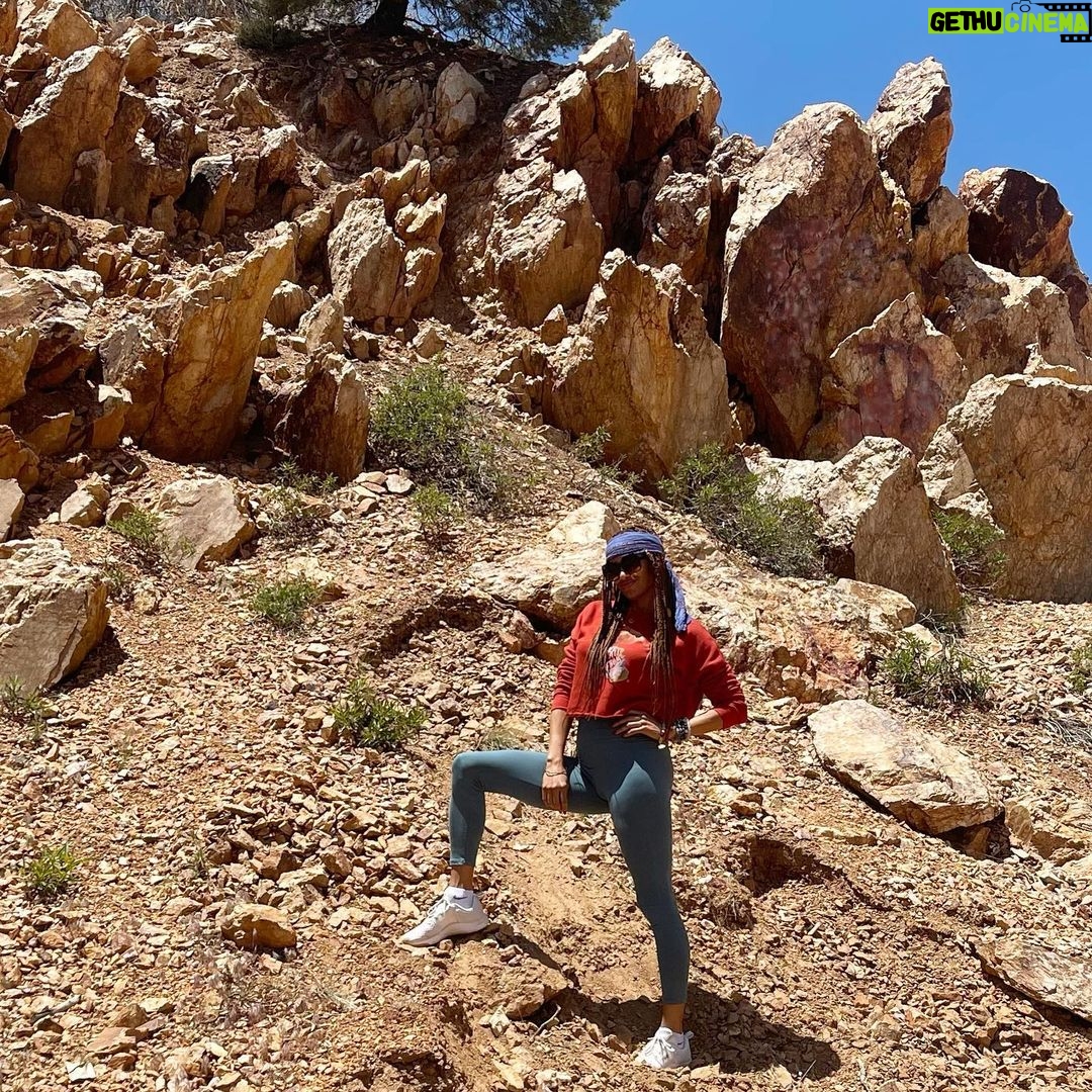 K.D. Aubert Instagram - β°οΈNature Girl back at it! β°οΈπππ 10,000 ft Ok so I forgot my hiking boots! ππππ₯Ύπ₯Ύπ₯Ύ#MadameAubert