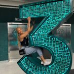 K.D. Aubert Instagram - This is how you never forget which floor you parked on! 😂 @circalasvegas #LasVegas #3