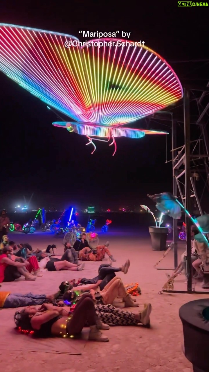 K.D. Aubert Instagram - IMAGINE an entire city in the middle of nowhere that completely disappears once the party is over! Burning Man is a MUST! ππ¦π§π½ββοΈπΈπͺ·π₯ #BurningMan