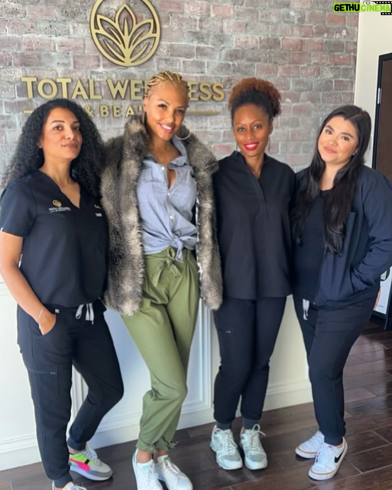 K.D. Aubert Instagram - When it comes to my SKIN CARE maintenance! @totalwellnessandbeauty gets me RIGHT **SEE STORY** #Mansfield #Texas Mansfield Dallas Texas