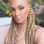 K.D. Aubert Instagram - What a way to end my trip to California! 🎬🎬🎬 #PowerMoves #NextLevel 🎬🎬🎬 #BeverlyHillsHotel #RAMbraids #MadameAubert
