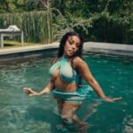 K. Michelle Instagram - “Same Damn Show” MY LETTER TO R&B video OUT NOW! I love you for loving me. My new album “I’m The Problem” my baby is out NOW. Head to YouTube. Links in bio🌻🌻🌻🌻🌻