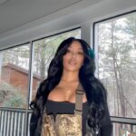 K. Michelle Instagram – Puddin. A day with me mentally preparing for this era. Something really big for me💫🌻🙏🏽✍🏽 @kimberlyispuddin follow my new tiktok: @kmichelleispuddin