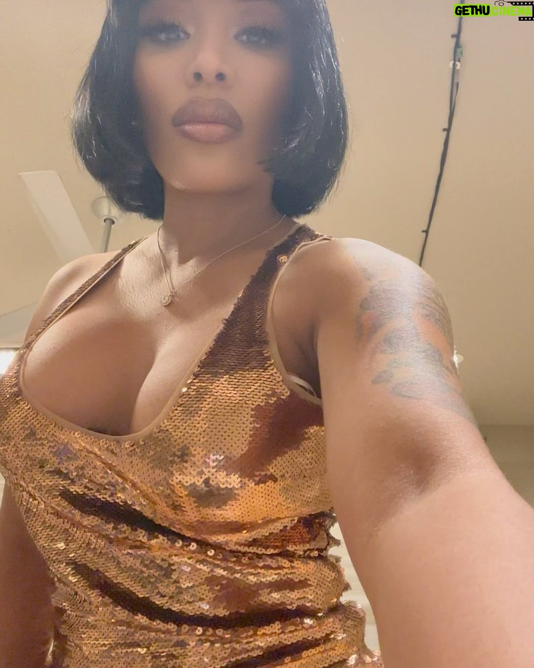 K. Michelle Instagram - My life in a week! @kimberlyispuddin