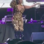 K. Michelle Instagram - Tonight made me ready for all my new shows coming up! One thing i’m gone do is perform under any circumstance! BRAND NEW SHOW, CAUSE ITS A BRAND NEW ME🙏🏽❤️ @kimberlyispuddin #chicago (DETROIT AND ROCHESTER YOUR UP FIRST JUST ME, You, and PUDDIN. Make sure y’all let me know what songs from the New Album y’all want to hear)❤️