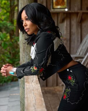 K. Michelle Instagram - They ain’t make me what I am, they just found me like this🤷🏽‍♀️❤️ “Im The Problem” @kimberlyispuddin