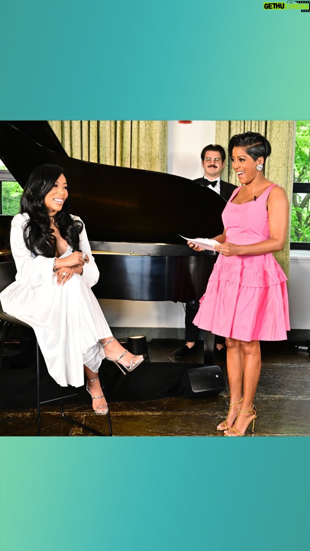 K. Michelle Instagram - Not a dry eye in the room. 😭❤️ @kmichellemusic performs “A Mother’s Prayer” during our 2nd Annual Mother’s Day Extravaganza!