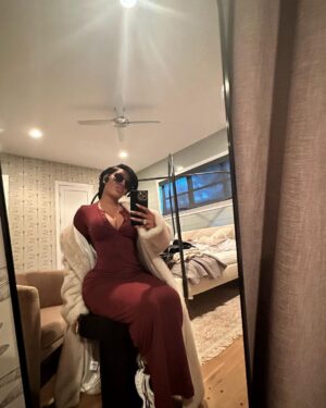 K. Michelle Instagram - Y’all, don’t want me to go and turn back to the Ole K, wearing bitches out some MF’in Dolce😉❤️