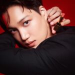 Kai Instagram - 💄💋 #yslbeauty #입생로랑뷰티 #더볼드립스틱 #voguekorea