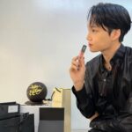 Kai Instagram - @yslbeauty #입생로랑뷰티 #입생로랑벨벳틴트 #따뚜아쥬꾸뛰르