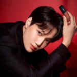 Kai Instagram - 💄@yslbeauty #입생로랑뷰티 #따뚜아쥬꾸뛰르 #입생로랑벨벳틴트 #yslbeauty
