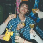 Kai-Yi Chang Instagram – 謝謝大家。

生日月沒在蓋，從月初過到月底！
第一攤來到 @here_taipei 水煙餐酒…
沒想到裡面超酷超可愛💕
塗鴉牆更是讓大家為之驚豔又瘋狂！

餐點、調酒都很到位，謝謝你們的第一日。

Photographer @peinnacam 

#ootd #look #fashion #fashionblogger #lifestyle #lifestyleblogger #streetstyle #balenciaga #alexanderwang #fashionstyle #supreme #budweiser Here Shisha&Bar