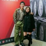 Kai-Yi Chang Instagram – 百樂門•木隼工房-跨界聯展。

好喝不囉嗦！百樂門在蘇格蘭已經有120年歷史，至今仍然保持著「全手工」製程，就有如木隼工房一樣，全手工不使用任何螺絲或釘子！

職人精神，為之一振。

必須推薦大家一起來淺嚐這人類的溫暖。

偷偷跟你們說：
12/08-12/17在松菸創意空間
都能免費參觀，還能抽「手做實木椅凳」喔！

Photographer @peiiiinnana @peinnacam 

#承藝手創 #firsthand #百樂門單一麥芽蘇格蘭威士忌 #cottingham廷漢 #木隼工房 松菸文創園區
