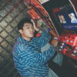 Kai-Yi Chang Instagram – 謝謝大家。

生日月沒在蓋，從月初過到月底！
第一攤來到 @here_taipei 水煙餐酒…
沒想到裡面超酷超可愛💕
塗鴉牆更是讓大家為之驚豔又瘋狂！

餐點、調酒都很到位，謝謝你們的第一日。

Photographer @peinnacam 

#ootd #look #fashion #fashionblogger #lifestyle #lifestyleblogger #streetstyle #balenciaga #alexanderwang #fashionstyle #supreme #budweiser Here Shisha&Bar