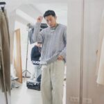 Kai-Yi Chang Instagram - 就是明天。 01/29（一）10:00 @mougganofficial 新品開賣！ 看看我在展示會上，對著鏡子換衣服、照鏡子… 就知道我對這次新衣服感到愛不釋手！重點～ 都好舒服唷。 #mouggan #mougganman Special thanks @janicestelle___ @brian_27_28 #lifestyle #lifestyleblogger #seaboy #actor #actorslife #mouggon #sweater