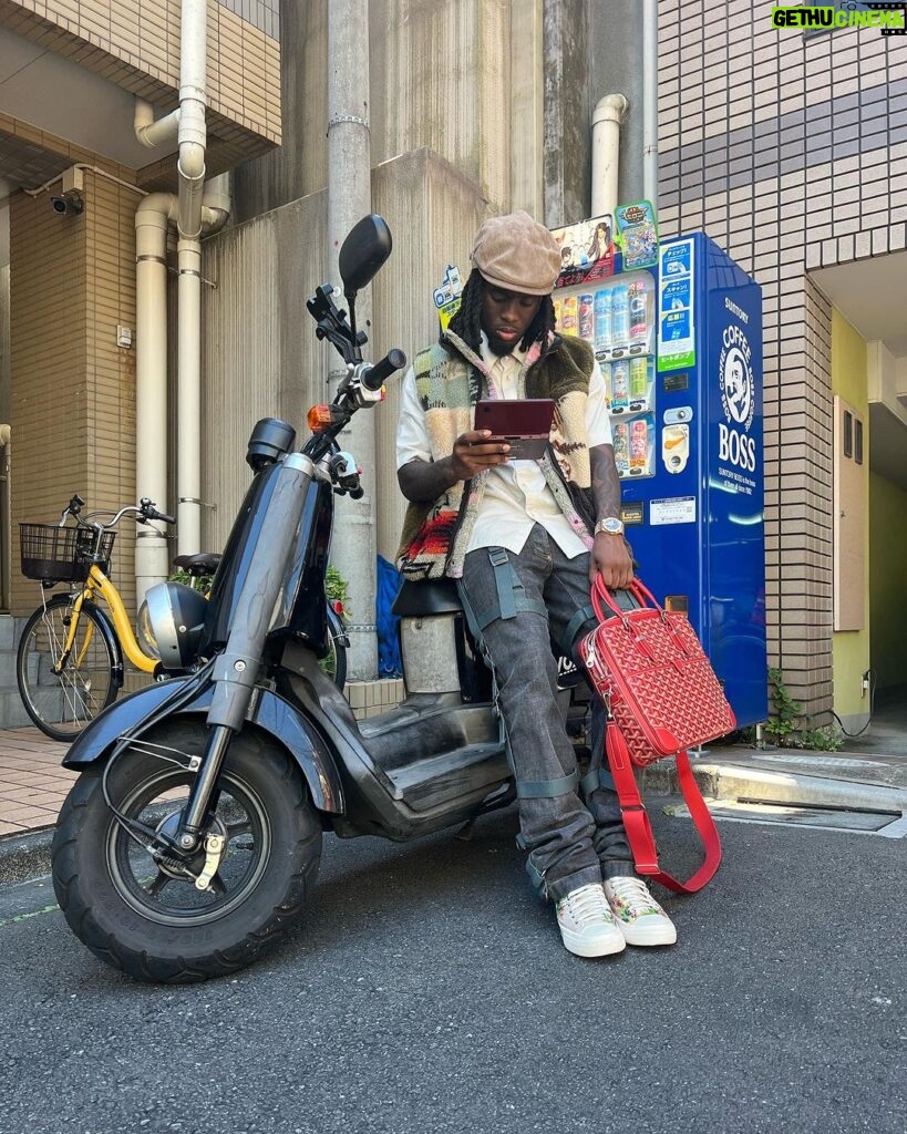 Kai Cenat Instagram - 邪魔されない Tokyo, Japan