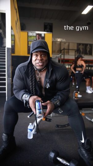 Kai Greene Instagram - Get ready to smash your next training session with these tips from @kaigreene 🦾🤌