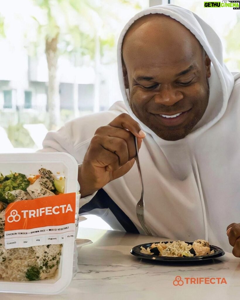 Kai Greene Instagram - Peak Performance. Pure Nutrition. Whether you're living life on the go, working long hours, traveling, or simply don't have the time to prepare your meals, our good friends @trifecta have got you covered. Staying on track with your fitness goals has never been easier without sacrificing taste or convenience. Plus, every option is made to support optimal health and performance. That means more time and energy to focus on what matters most – achieving your goals and living your best life. Give Trifecta a try today and take the first step towards a healthier you. #KaiGreene #Trifecta