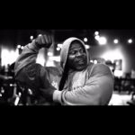 Kai Greene Instagram – N. F. G. U. 💪🏾

Within the shadows, amidst the struggle, our true strength takes root, rising like a mighty oak from the  darkest depths. Embrace it, because it’s here within the darkness that our brightest light will prevail. @darcsport 🐺

Link in bio 🔗
Use Code “KAI” at checkout 

#KaiGreene
#DarcSport
#ThoughtsBecomeThings