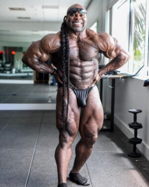 Kai Greene Instagram - ACHIEVE YOUR GREATNESS 💪🏾

To become your best or to reach a certain goal at one point you’ll have to use your best efforts to get there. But that’s what makes this thing so special, the ability to go through the trials and tribulations, facing adversity, the wins the losses and all of the moments in between. It doesn’t matter how long it takes as long as you continue to follow your path, work hard every day, and keep yourself motivated with positive affirmations and reminders about what this journey means to you! Lock-in and experience the highest state of readiness with the help from @redcon1 💪🏾

#KaiGreene 
#Redcon1