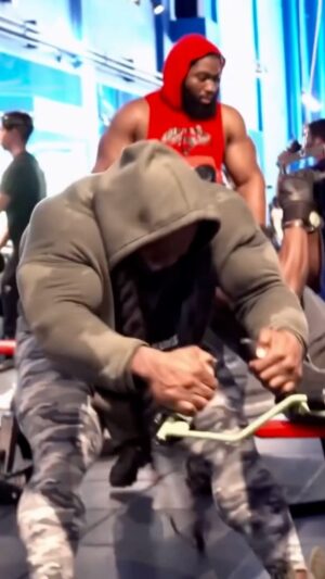 Kai Greene Instagram - It’s the mind that allows us to take action, face challenges and maintain our momentum. It’s the most effective stance from which to tackle our goals. We are primed for success because we are ready to make a change, we are ready to face challenges and realize that sacrifices need to be made in order to achieve what’s important.

In this state of mind, there is no hesitation or delaying tactics: no resistance will stand in your way as you bulldoze right through any obstacles that get between here and there; your body automatically responds by doing what needs to be done; it almost feels like “you” disappear and the goal itself takes over and you become one with the goal! Fuel every ambition and make the most out of every day with the help from @redcon1

#KaiGreene
#Redcon1
#ThoughtsBecomeThings