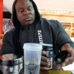 Kai Greene Instagram - FUEL TO CONQUER 💥 Unleash raw strength and POWER UP every workout with @corechamps RDX. The pre-training formula that provides a long-lasting energy, skin splitting muscle pumps, improved focus, and more strength to break past plateaus. #KaiGreene #CoreChamps #ThoughtsBecomeThings