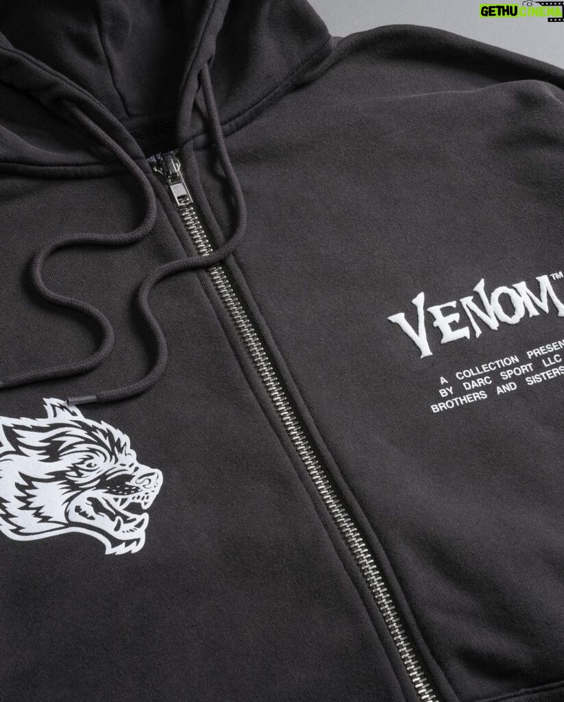 Kai Greene Instagram - DARC DESCENT BEGINS 🌑 Memento Mori + Darc Venom 🕸️ Collection releases tonight at 6PM PST 🐺 @darcsport This DROP is LIMITED & will go FAST! Link In Bio 🔗 Use Code: “KAI” At Checkout 💪🏾 #KaiGreene #DarcSport #ThoughtsBecomeThings