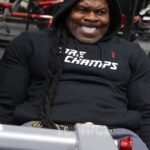 Kai Greene Instagram - NOBODY LIKES TO DO LEGS. Watch us pushing our legs to the limit, we're bringing the INTENSITY all 2024!! 🏋🏿 ▶Full video out now on my YouTube Channel link in bio: Kai Greene 🔋 POWERED BY CORE CHAMPS @corechamps #KaiGreene #CoreChamps