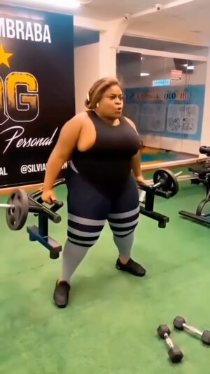 Kai Greene Instagram - KING KAI and ya girl @jojotodynho back at it again!Monster upper body workout! LETS WORK !!