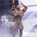 Kai Greene Instagram - HADI !! 🇮🇷 💪🏽🐺 !!! @hadi_choopan