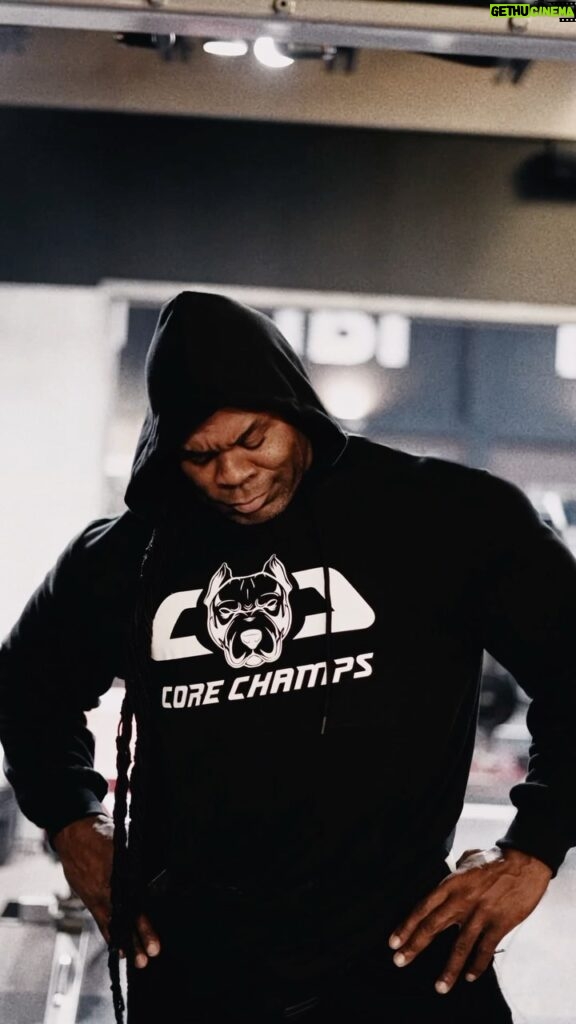 Kai Greene Instagram - Rise. Pursue. Conquer. 💥 Keep pushing, keep dreaming, and never let self doubt or fear stop get in the way. This is your journey, the pursuit of greatness is within grasp…all you have to do is go out there and earn it. Believe In Yourself 🫵🏾 Trust Your Process ✔️ Thoughts Become Things 💭 Powered by: @corechamps Fuel: RDX Pre-Workout 🔋 Link in bio #KaiGreene #CoreChamps #ThoughtsBecomeThings