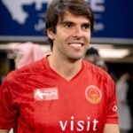 Kaká Instagram - The beautiful game has the power to change lives. Your values are capable of bringing hope. Love, respect and equality for everyone must fulfill the football environment and that’s why we call it “The Beautiful Game”. I thank the organization, the players, the people of Qatar and everyone who contributed to the #matchforhope ⚽️❤️ O beautiful game tem o poder de transformar vidas. Seus valores são capazes de trazer esperança. O amor, o respeito e a igualdade para com todos devem preencher o ambiente do futebol, e é por isso que o chamamos de “Beautiful Game”. Agradeço a organização, aos jogadores, ao povo do Qatar e a todos aqueles que contribuíram ao #matchforhope ⚽️❤️