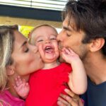 Kaká Instagram - 1 ano da nossa Sarinha, Sarah, princesa do Senhor, nossa caçulinha que chegou chegando, pequenininha e cheia de personalidade, feliz, sorridente, que nos trouxe muita agitação e alegria! Ela é uma benção maravilhosa! Que o Senhor abençoe e ilumine seu caminho por toda sua vida! Nós te amamamos infinito e estaremos sempre aqui para vc! ❤️