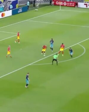 Kaká Instagram - The beautiful game has the power to change lives. Your values are capable of bringing hope. Love, respect and equality for everyone must fulfill the football environment and that’s why we call it “The Beautiful Game”. 
I thank the organization, the players, the people of Qatar and everyone who contributed to the #matchforhope ⚽️❤️

O beautiful game tem o poder de transformar vidas. Seus valores são capazes de trazer esperança. O amor, o respeito e a igualdade para com todos devem preencher o ambiente do futebol, e é por isso que o chamamos de “Beautiful Game”. 
Agradeço a organização, aos jogadores, ao povo do Qatar e a todos aqueles que contribuíram ao #matchforhope ⚽️❤️