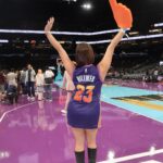 Kalani Hilliker Instagram - big suns girl☄️🖤 Phoenix Suns Stadium
