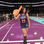 Kalani Hilliker Instagram - big suns girl☄️🖤 Phoenix Suns Stadium
