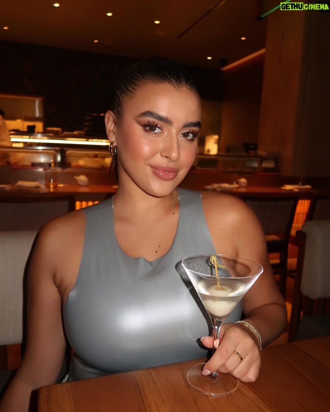 Kalani Hilliker Instagram - pov: you’re my dinner date Nobu Scottsdale