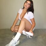 Kalani Hilliker Instagram - Take relaxation into your own hands with the Kare Recoup Massager Use the code RELAX at checkout to get 15% off AVAILABLE: (8/15 - 8/17)