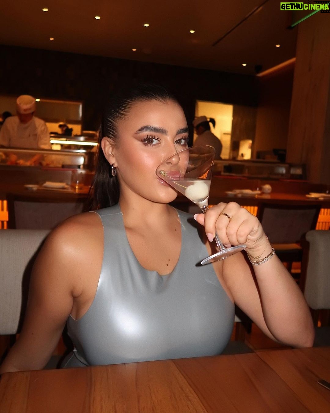 Kalani Hilliker Instagram - pov: you’re my dinner date Nobu Scottsdale