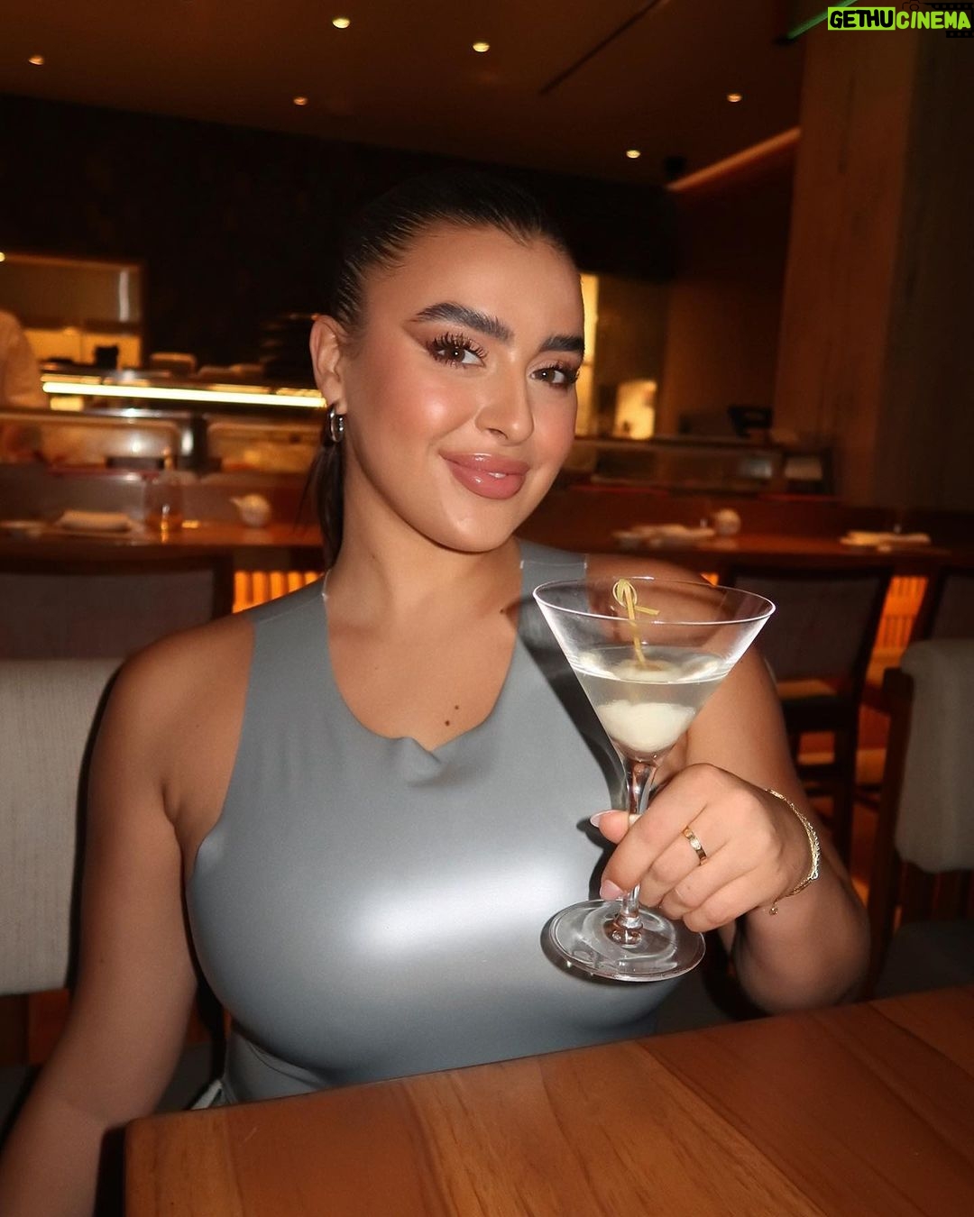 Kalani Hilliker Instagram - pov: you’re my dinner date Nobu Scottsdale