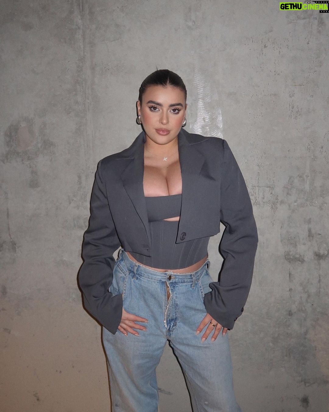 Kalani Hilliker Instagram - Saturday night on the town🍸🖤 Scottsdale, Arizona