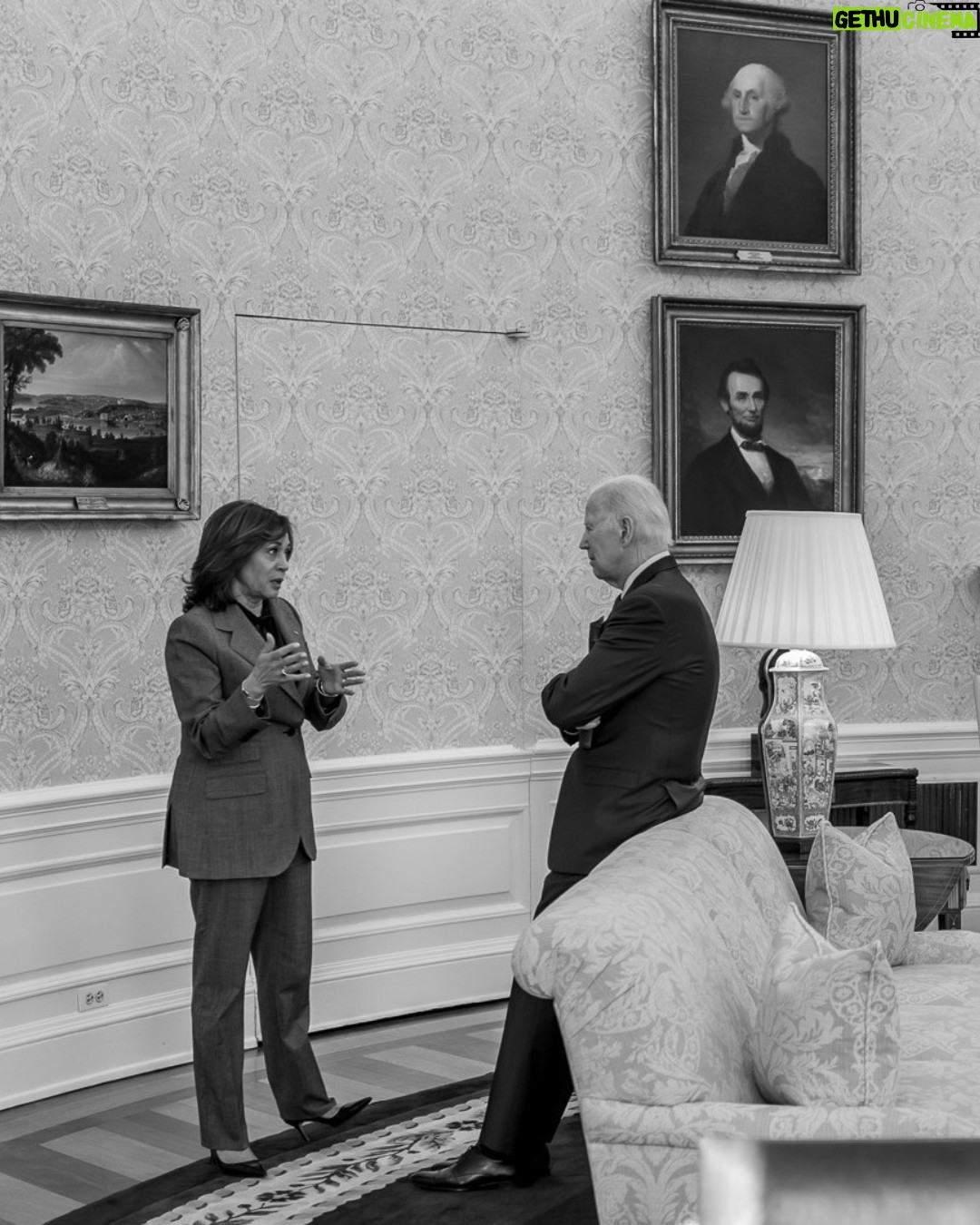 Kamala Harris Instagram - Connecting every family with high-speed internet Working to remove lead pipes in America Investing historic amounts in our HBCUs Fighting for states to expand Medicaid coverage for up to 12 months of postpartum care All this is possible because the people voted for Joe Biden and me.