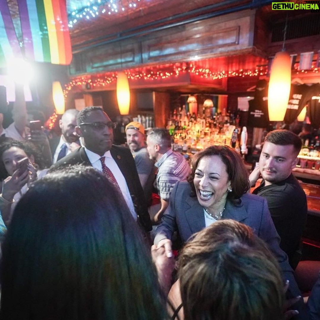 Kamala Harris Instagram - And that’s a wrap on 2023.