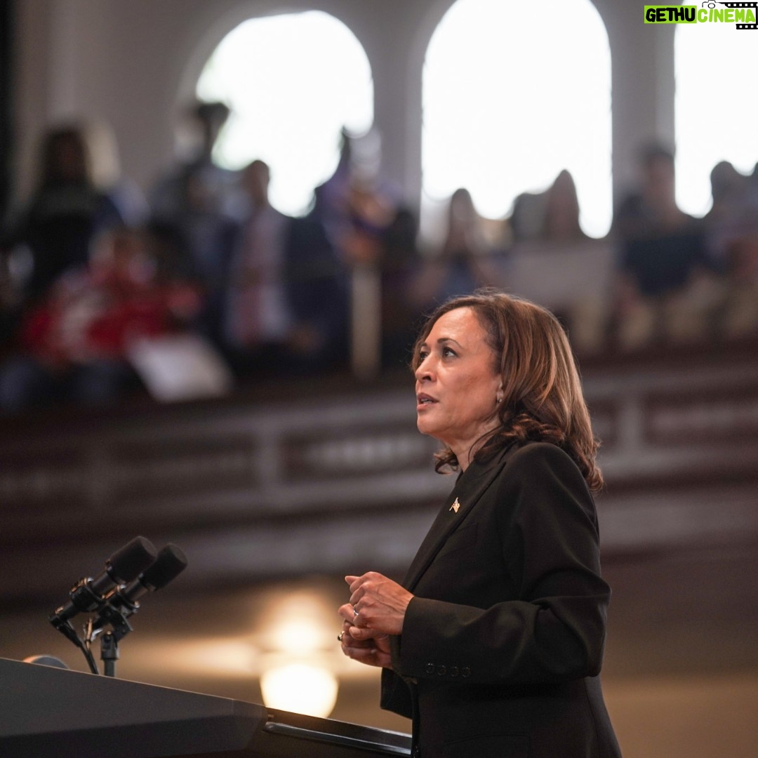 Kamala Harris Instagram - And that’s a wrap on 2023.