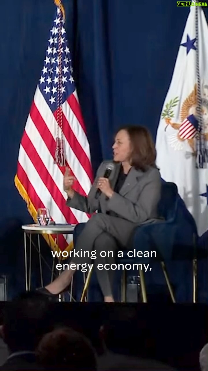 Kamala Harris Instagram - Latina small businesses are the fastest-growing small businesses in the country.