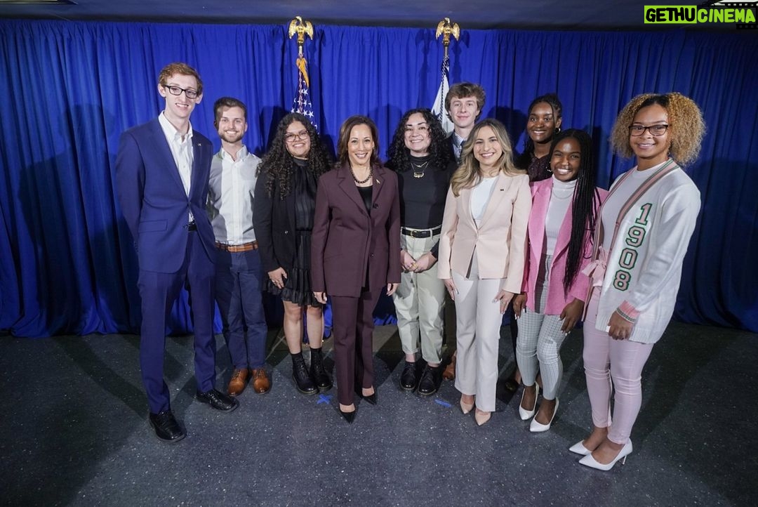 Kamala Harris Instagram - In my travels as vice president, I’ve met with hundreds of young climate leaders. College students in Michigan. Climate justice activists in Florida. Native leaders in Arizona. High school students in Colorado. These young leaders are guiding our nation in our climate fight, driven by their hope and determination to combat the climate crisis. Together we will continue to work to build a cleaner, healthier, and more prosperous future for everyone.